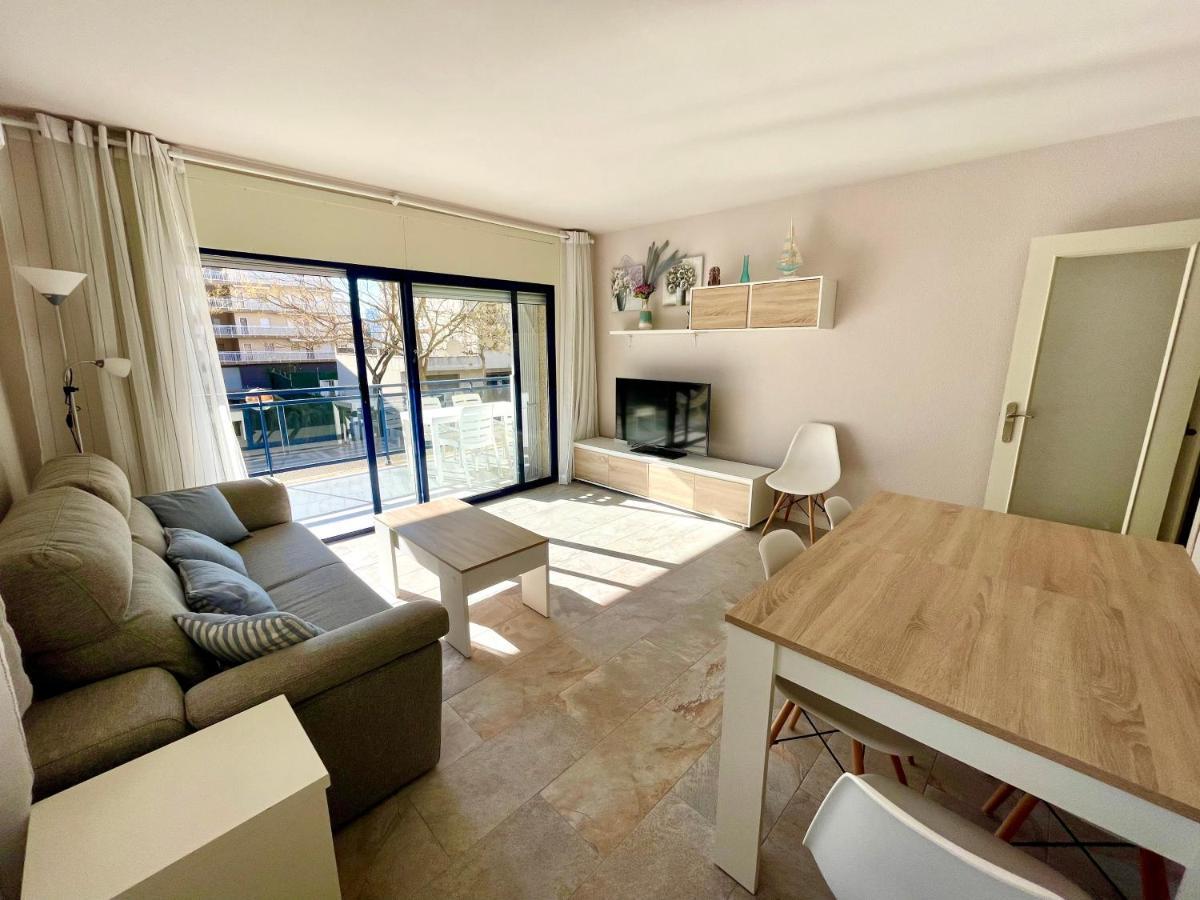 Maria Voramar Apartment Cambrils Luaran gambar